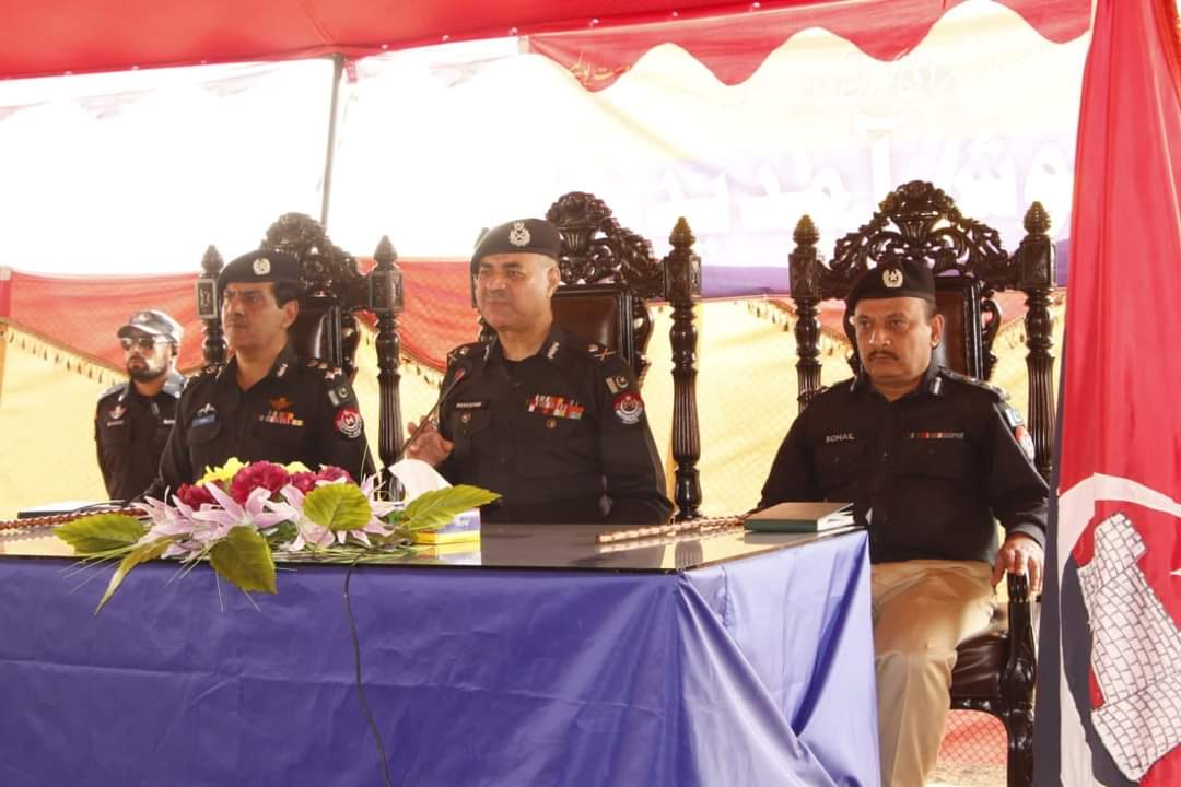 پولیس کی قربانیوں کو پوری قوم قدر کی نگاہ سے دیکھتی ہے، معظم جاہ