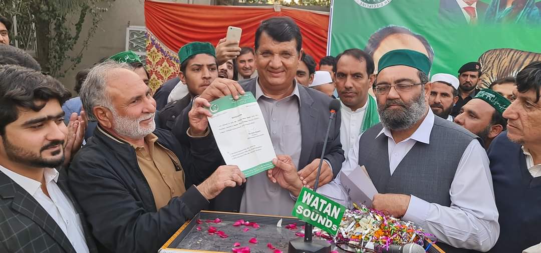 ن لیگ نے پشاور سے بلدیاتی الیکشن کیلئے مہم کااغاز کردیا، امیرمقام