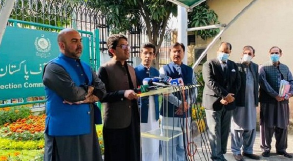 بلدیاتی الیکشن کیلئے کمیٹی تشکیل، ہائیکورٹ کے فیصلہ کا جائزہ لیا جائیگا، کامران بنگش