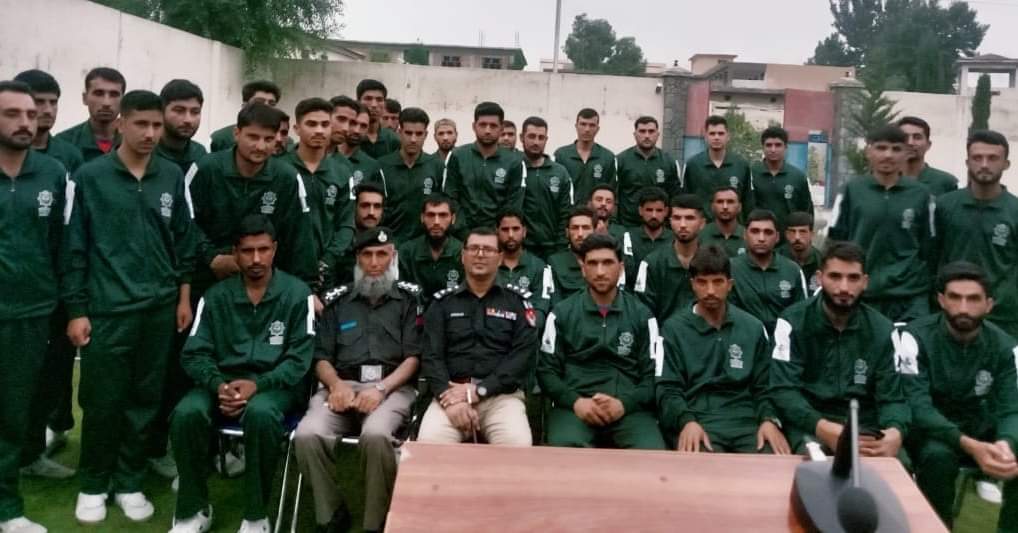 سوات: سیاحوں کو سہولت اور تحفظ دینے کے لئے ٹورسٹ پولیس تیار